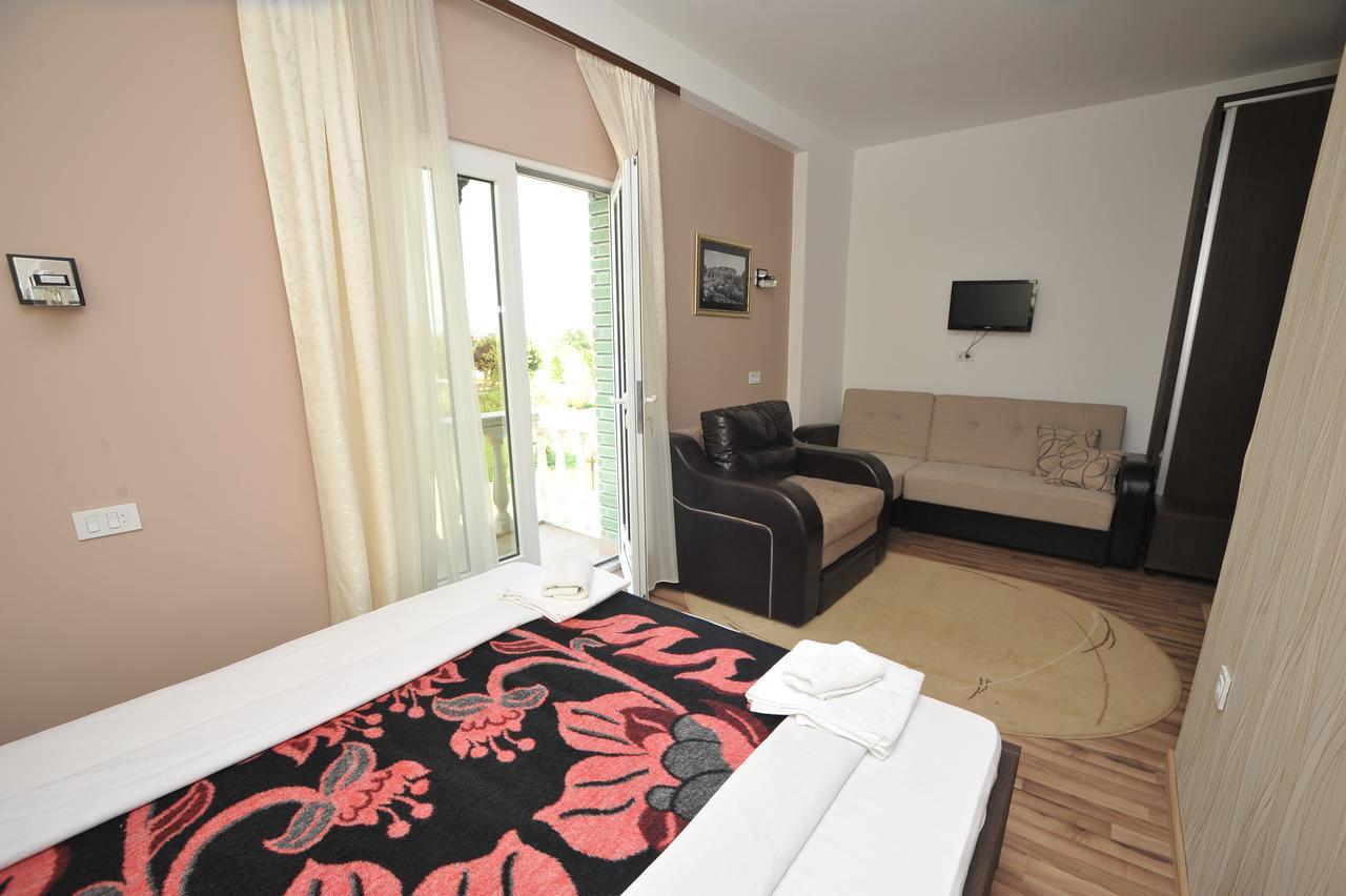 Hotel Zeleni Vir Ni Εξωτερικό φωτογραφία