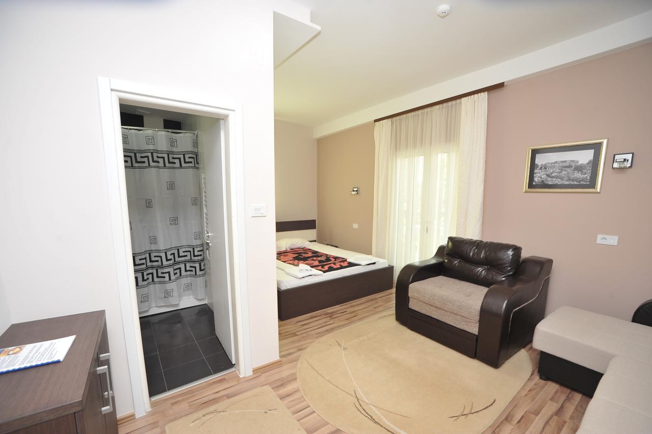 Hotel Zeleni Vir Ni Εξωτερικό φωτογραφία