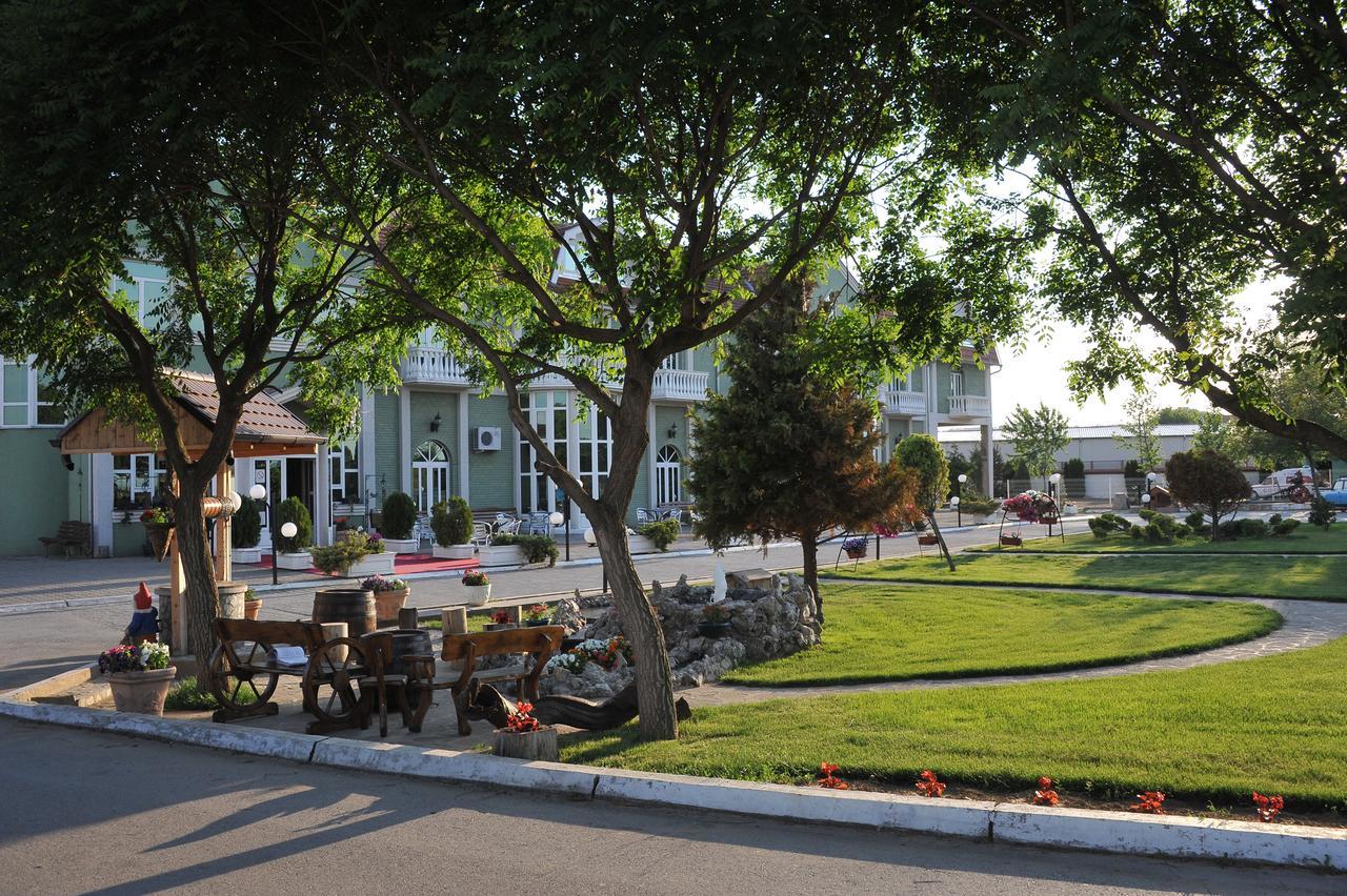 Hotel Zeleni Vir Ni Εξωτερικό φωτογραφία