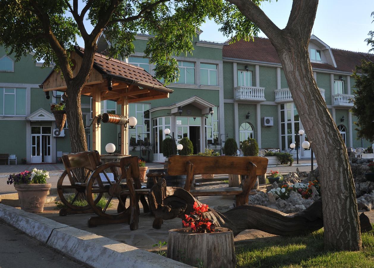 Hotel Zeleni Vir Ni Εξωτερικό φωτογραφία